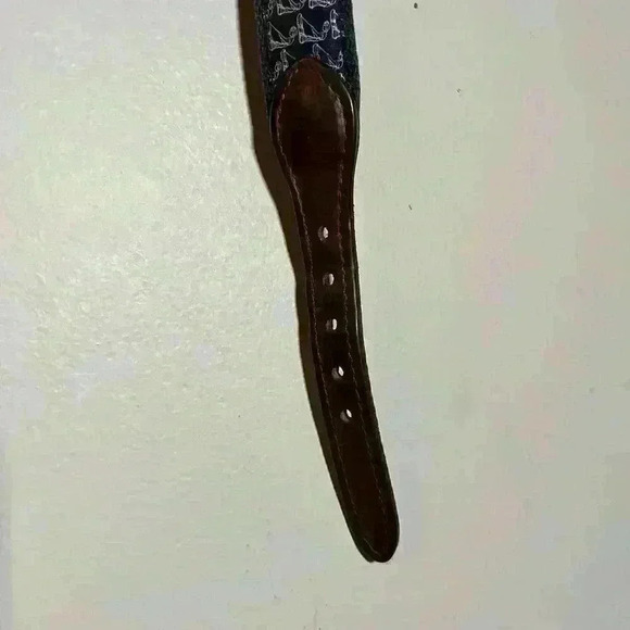 Boys Golf Belt Size 20 (5-6 year old) Leather Canvas Navy Golfer Brass Buckle - Picture 8 of 8